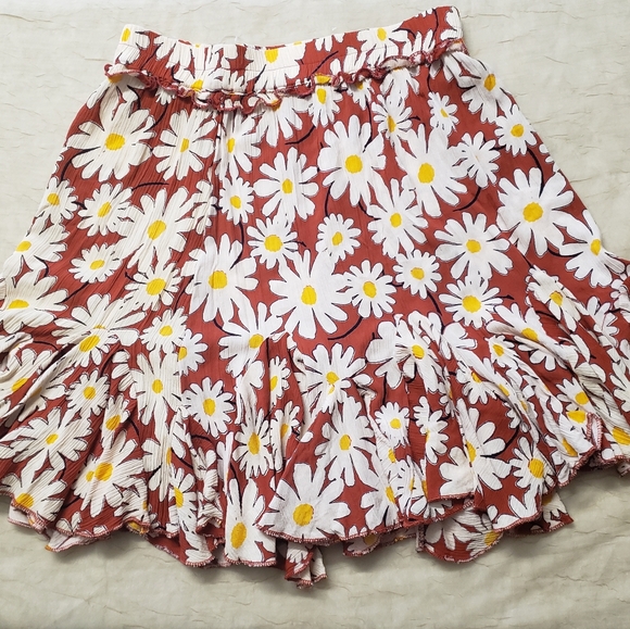 Angie Floral Tired Ruffle Shift Skirt Multi-Color Women's Size M. - Picture 6 of 11